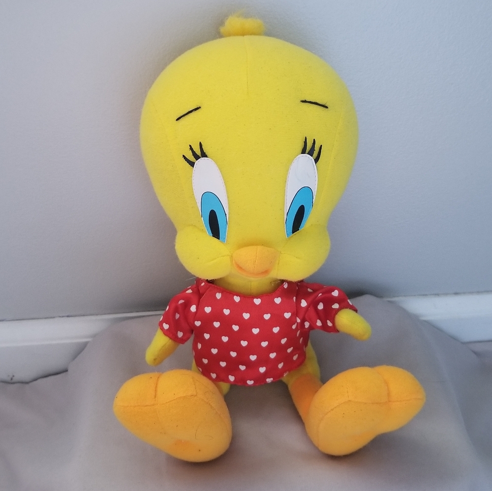 Looney Tunes Tweety Bird Plush Stuffed Animal Heart Shirt Vintage 90s Nostalgia